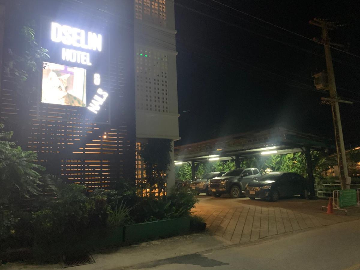 Dselin Boutique Hotel & Nails Nan Exterior photo