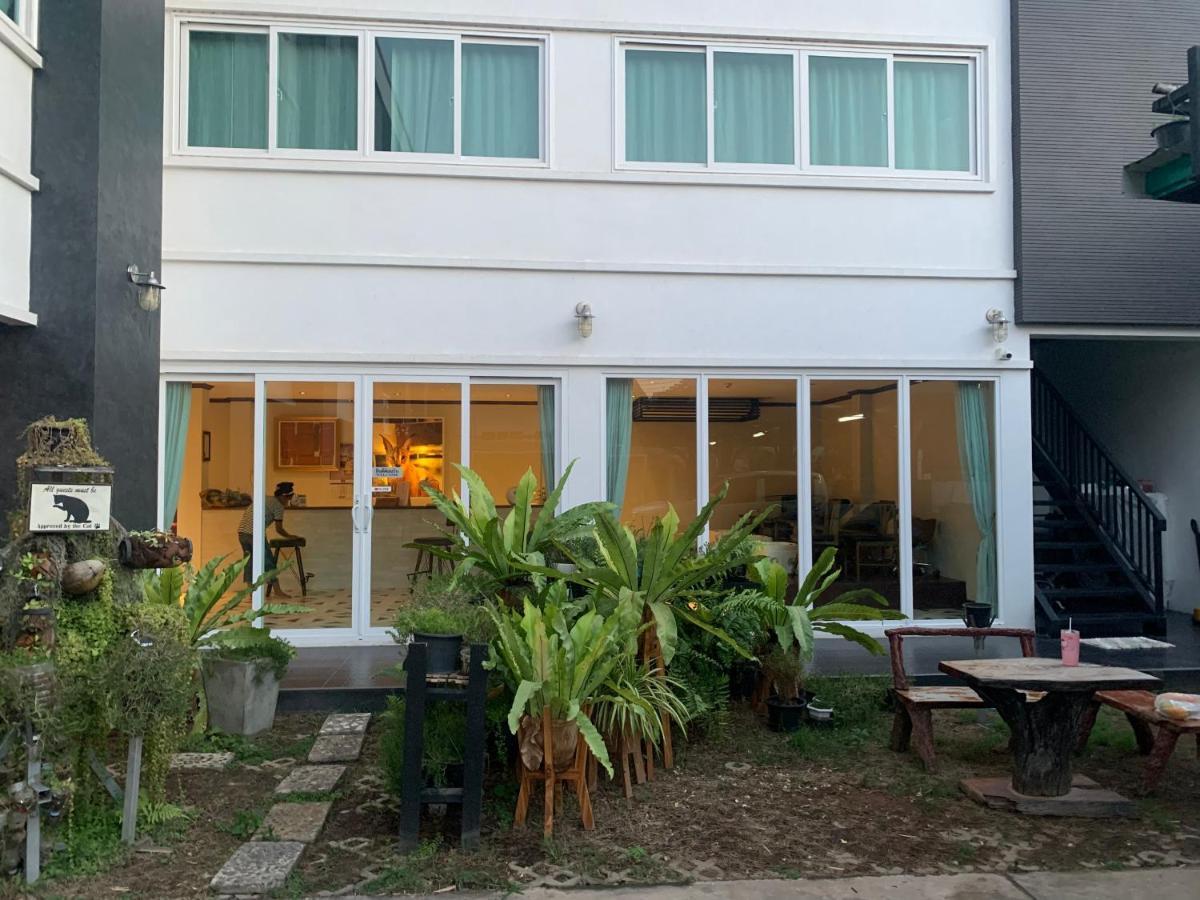 Dselin Boutique Hotel & Nails Nan Exterior photo
